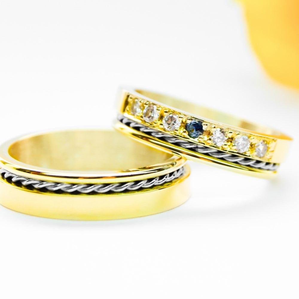Alianzas de casamiento HM17T Oro 18K Amarillo y Blanco Valor del par