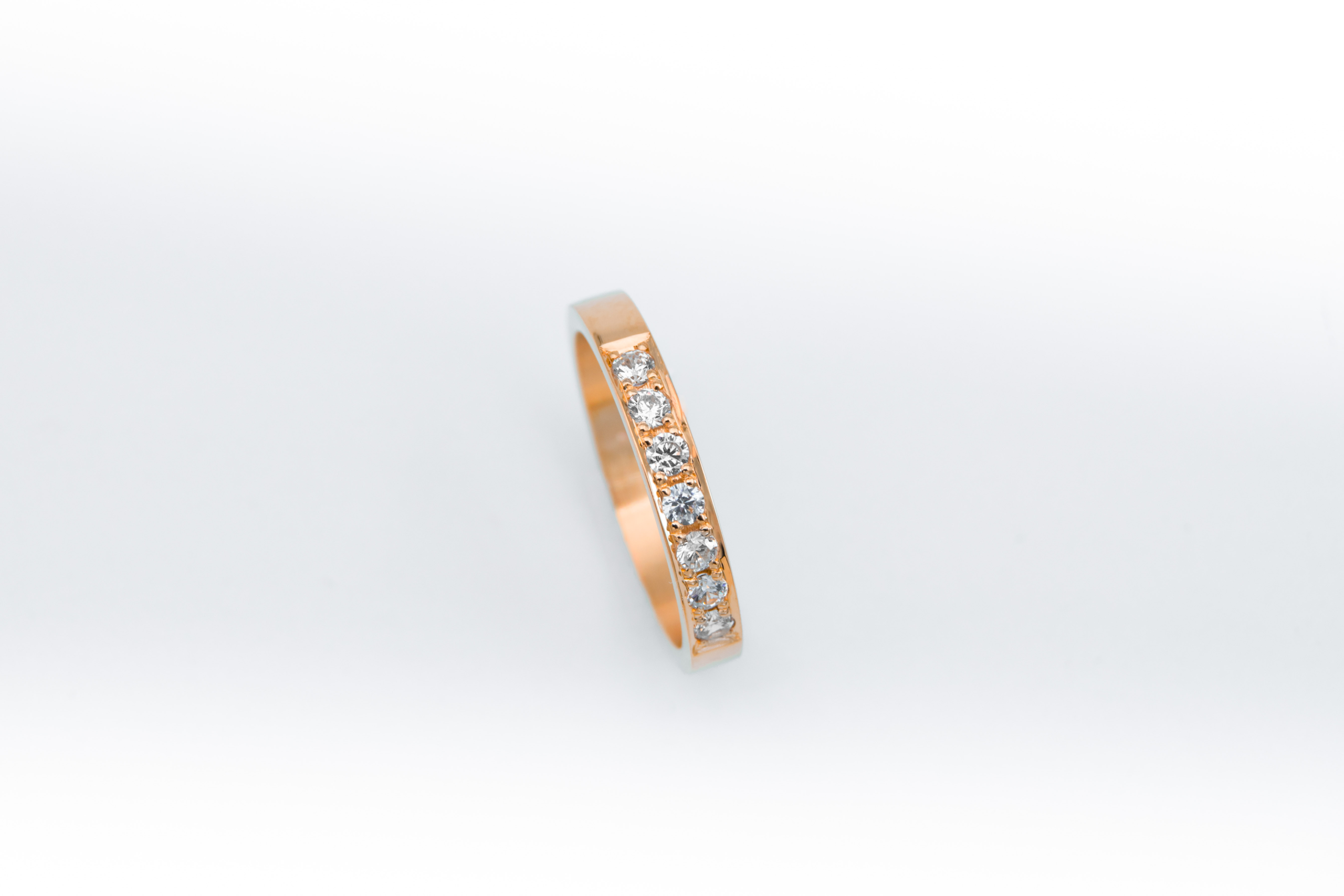 Anillo Essenza Oro 18K - Imagen 3