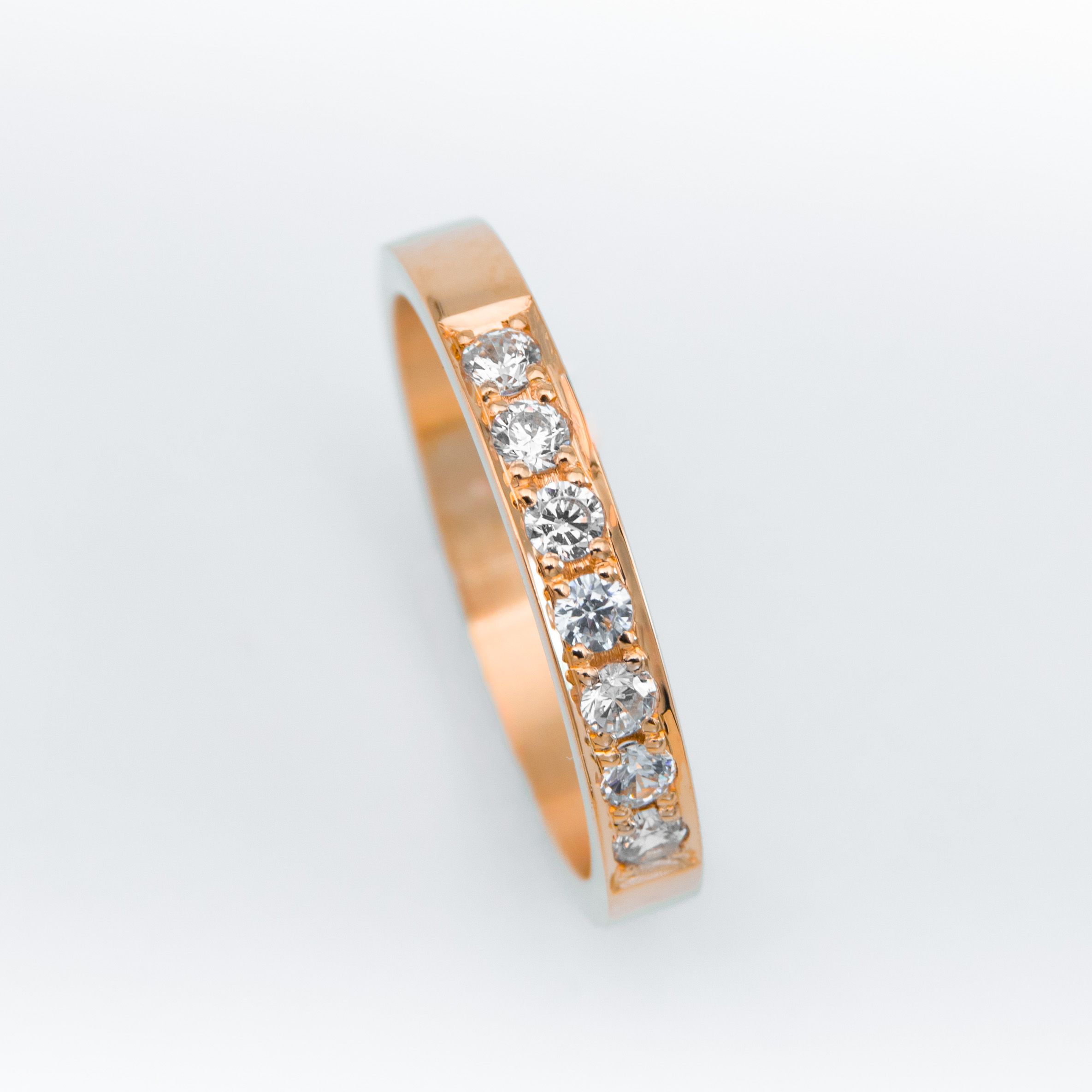 Anillo Essenza Oro 18K